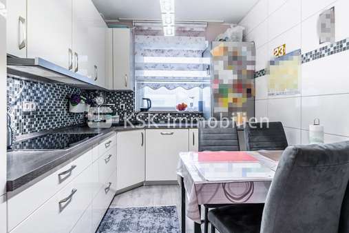 111958 Küche - Etagenwohnung in 53721 Siegburg mit 72m² günstig kaufen