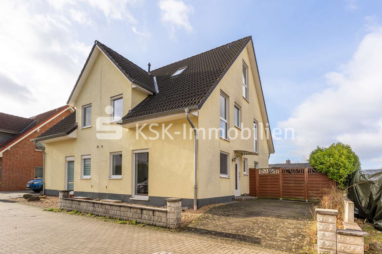 115050 Vorderansicht - Doppelhaushälfte in 50169 Kerpen / Horrem mit 112m² günstig kaufen