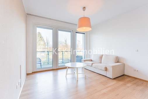 113207 Wohnzimmer - Etagenwohnung in 50354 Hürth mit 36m² günstig kaufen