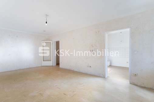 113561 Wohnzimmer - Etagenwohnung in 51381 Leverkusen mit 44m² günstig kaufen