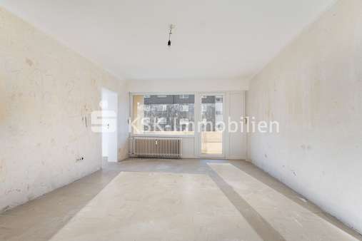 113561 Wohnzimmer - Etagenwohnung in 51381 Leverkusen mit 44m² günstig kaufen