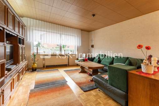 113832 Wohnung Erdgeschoss - Mehrfamilienhaus in 50129 Bergheim mit 237m² günstig kaufen