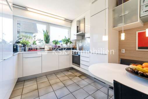 114172 Küche Erdgeschoss - Doppelhaushälfte in 51467 Bergisch Gladbach mit 173m² günstig kaufen