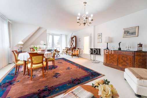 113654 Wohnzimmer  - Dachgeschosswohnung in 51429 Bergisch Gladbach mit 100m² günstig kaufen