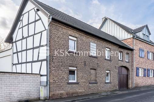 110616 Außenansicht - Einfamilienhaus in 53332 Bornheim mit 116m² kaufen