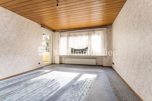 111270 Wohnzimmer - Etagenwohnung in 42799 Leichlingen (Rheinland) mit 76m² kaufen