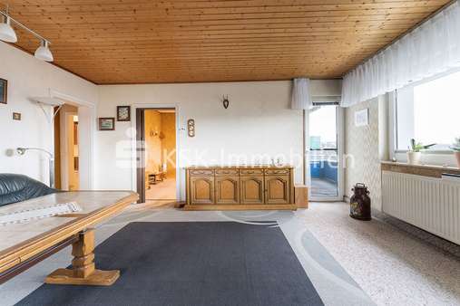105628 Wohnzimmer - Etagenwohnung in 51688 Wipperfürth mit 97m² günstig kaufen
