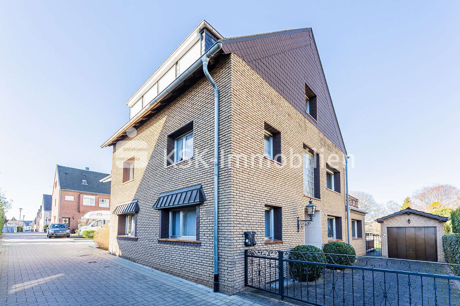 113078 Vorderansicht - Einfamilienhaus in 50769 Köln mit 235m² kaufen