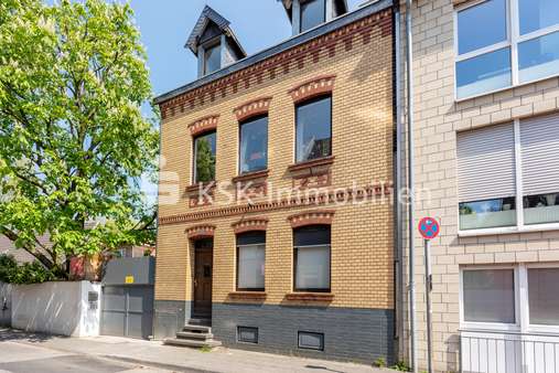 116504 Außenansicht - Mehrfamilienhaus in 50829 Köln mit 236m² günstig kaufen