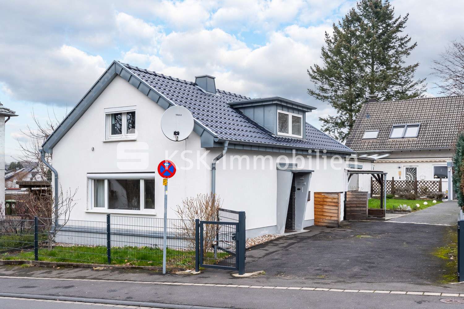 116027 Außenbild  - Einfamilienhaus in 53721 Siegburg mit 81m² günstig kaufen