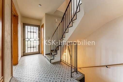 115345 Diele Erdgeschoss - Doppelhaushälfte in 50374 Erftstadt / Dirmerzheim mit 80m² günstig kaufen