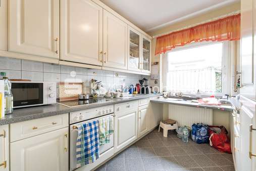 114208 Küche - Einfamilienhaus in 50259 Pulheim mit 106m² günstig kaufen