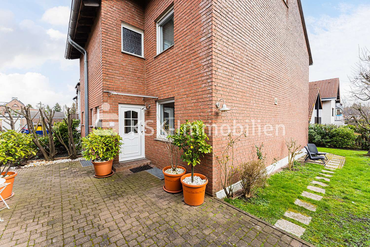 80996 Seitenansicht - Doppelhaushälfte in 50129 Bergheim mit 128m² günstig kaufen