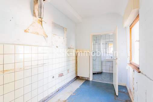 113950 Küche Erdgeschoss - Doppelhaushälfte in 50321 Brühl mit 91m² günstig kaufen