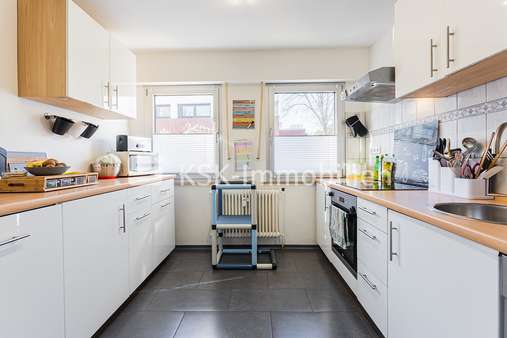 112864 Küche Erdgeschoss - Zweifamilienhaus in 50321 Brühl mit 179m² günstig kaufen