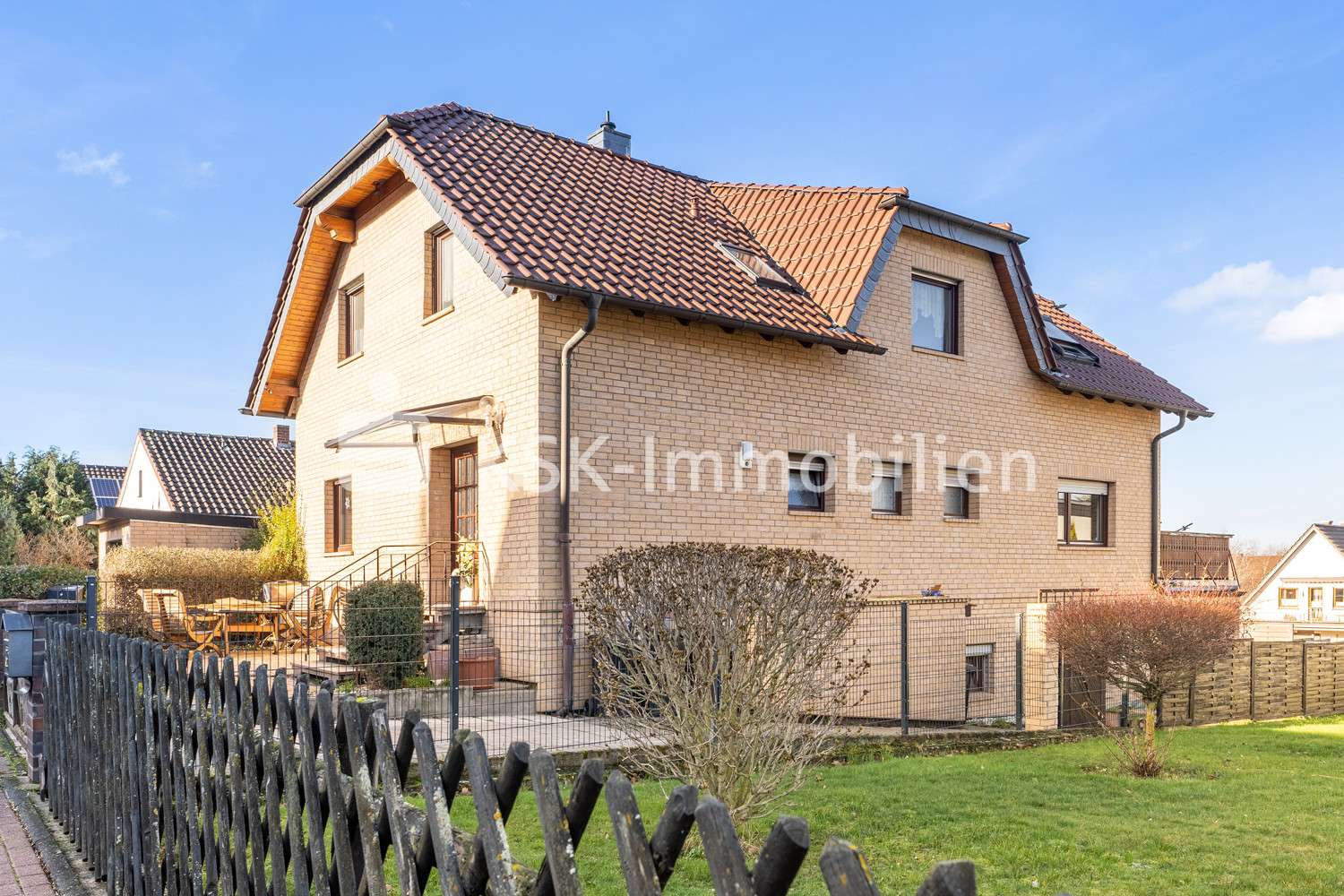 111105 Seitenansicht - Mehrfamilienhaus in 53881 Euskirchen / Stotzheim mit 237m² günstig kaufen