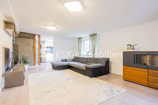 114464 Wohnzimmer Erdgeschoss - Einfamilienhaus in 51598 Friesenhagen mit 190m² günstig kaufen