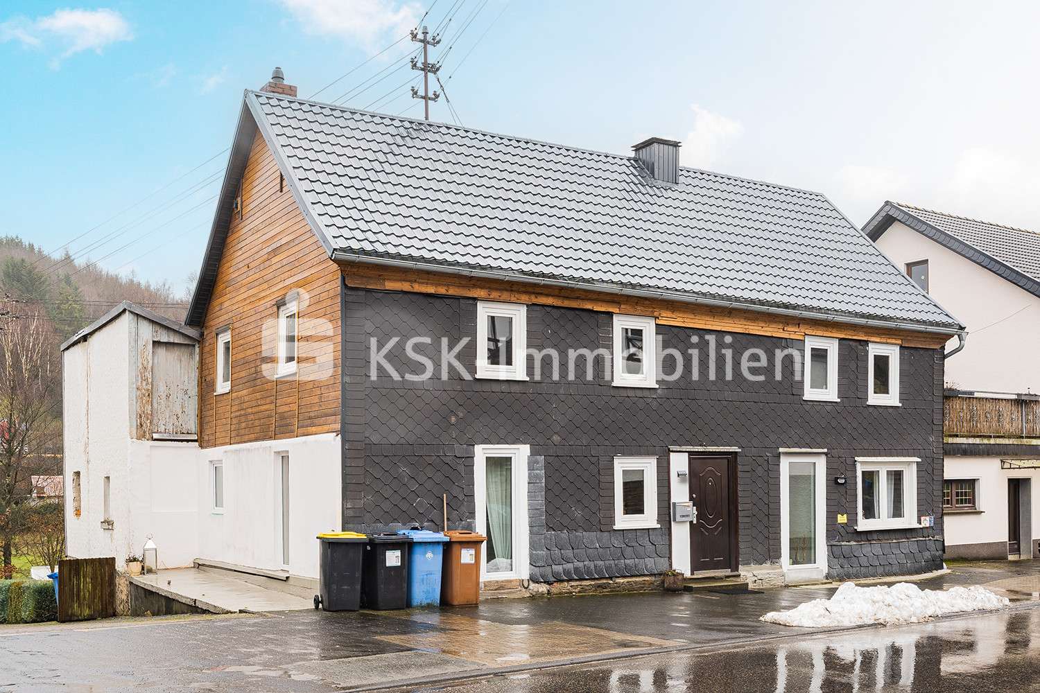 114464 Vorderansicht - Einfamilienhaus in 51598 Friesenhagen mit 190m² günstig kaufen