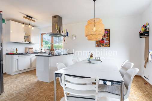 112429 Essbereich Erdgeschoss - Einfamilienhaus in 53619 Rheinbreitbach-Breite Heide mit 200m² günstig kaufen