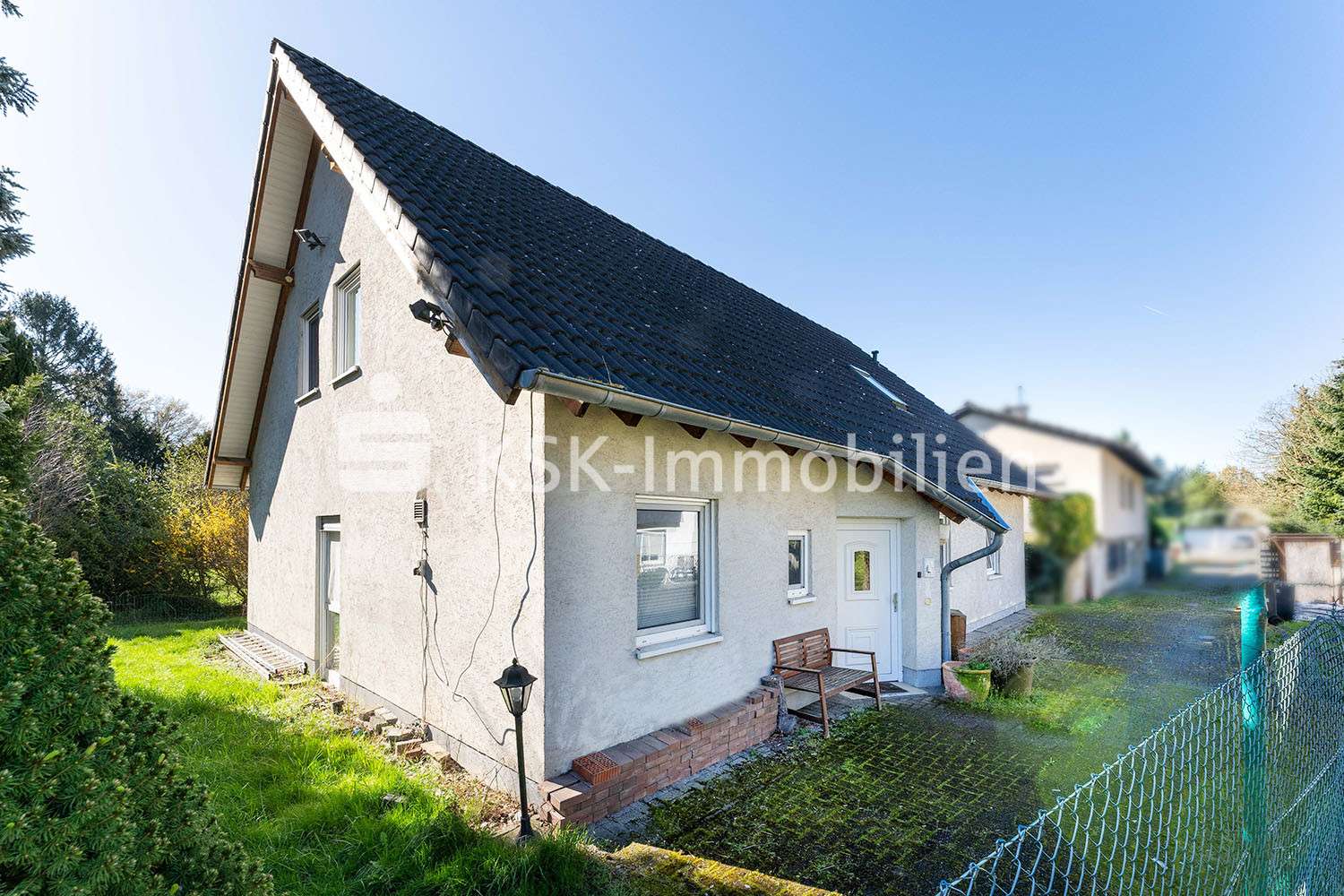 116548 Frontansicht - Zweifamilienhaus in 51469 Bergisch Gladbach mit 156m² günstig kaufen