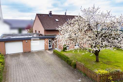 110947 Drohnenansicht  - Einfamilienhaus in 53797 Lohmar-Heide mit 149m² günstig kaufen