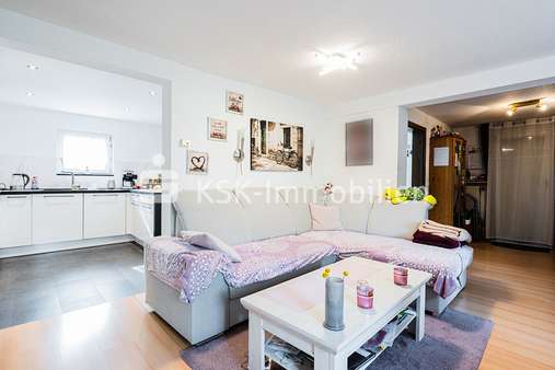 115556 Wohnzimmer Erdgeschoss - Einfamilienhaus in 51491 Overath / Obersteeg mit 109m² kaufen