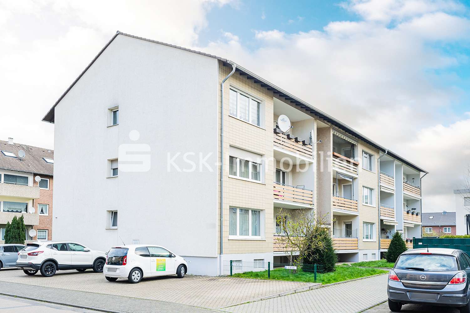 117054 Vorderansicht - Etagenwohnung in 50170 Kerpen / Sindorf mit 76m² günstig kaufen