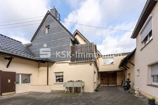 105397 Rückansicht - Maisonette-Wohnung in 53332 Bornheim mit 187m² günstig kaufen