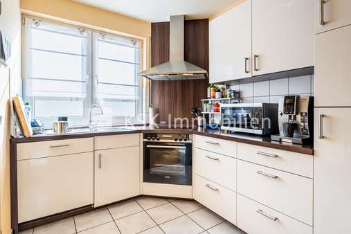 106427 Küche Erdgeschoss - Reihenmittelhaus in 50374 Erftstadt / Lechenich mit 129m² günstig kaufen