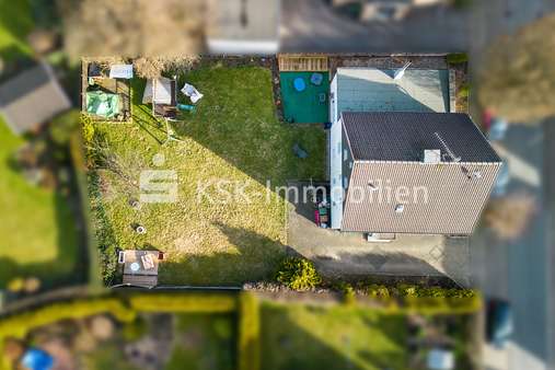 114262 Drohnenaufnahme - Zweifamilienhaus in 42499 Hückeswagen mit 190m² kaufen