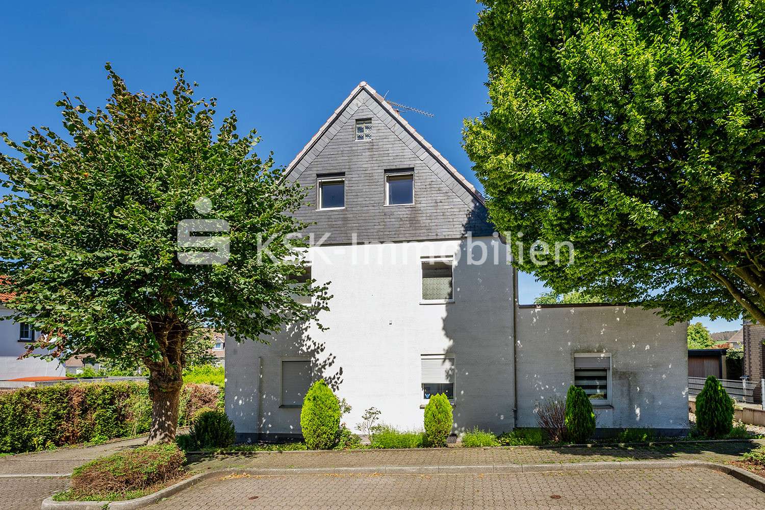 114262 Frontansicht - Zweifamilienhaus in 42499 Hückeswagen mit 190m² kaufen