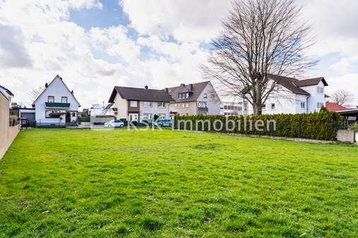 115630 Grundstück - Grundstück in 53859 Niederkassel / Mondorf mit 821m² günstig kaufen
