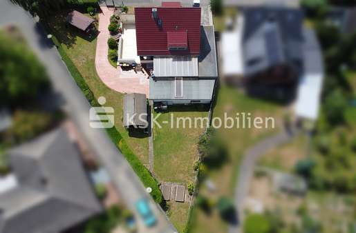 98006 Drohnenaufnahme - Grundstück in 50259 Pulheim mit 938m² günstig kaufen