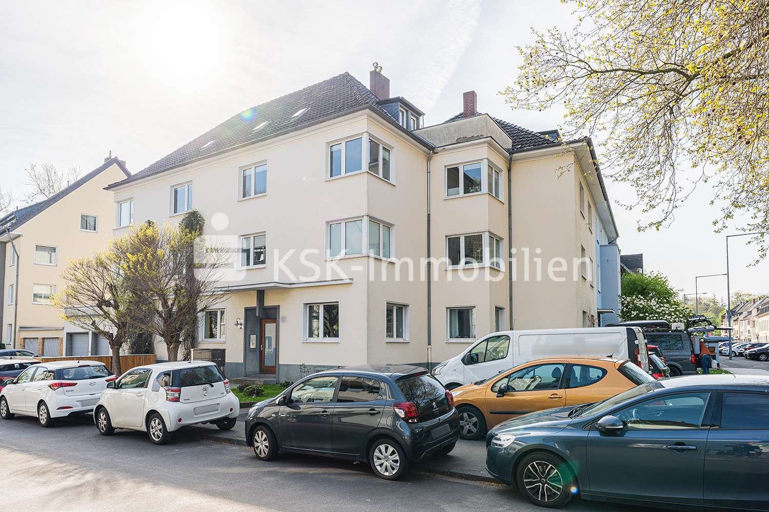 116681 Vorderansicht - Etagenwohnung in 50933 Köln / Müngersdorf mit 142m² günstig kaufen