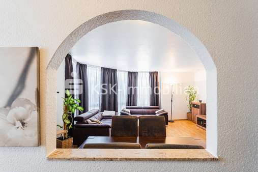 118160 Wohnzimmer  - Etagenwohnung in 50226 Frechen mit 60m² günstig kaufen