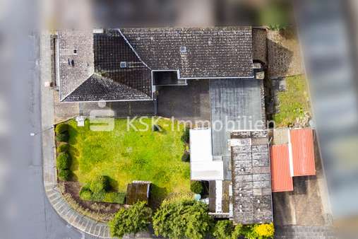 96938 Drohnenaufnahme1 - Zweifamilienhaus in 50374 Erftstadt / Bliesheim mit 200m² günstig kaufen