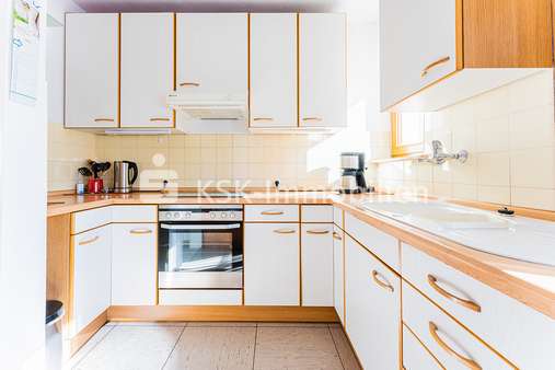 116240  Ergeschoss Küche 2-Familienhaus - Zweifamilienhaus in 51147 Köln / Wahnheide mit 228m² günstig kaufen