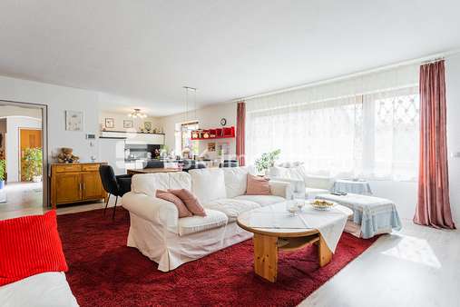 121500 Wohnzimmer Erdgeschoss  - Einfamilienhaus in 53919 Weilerswist mit 123m² günstig kaufen