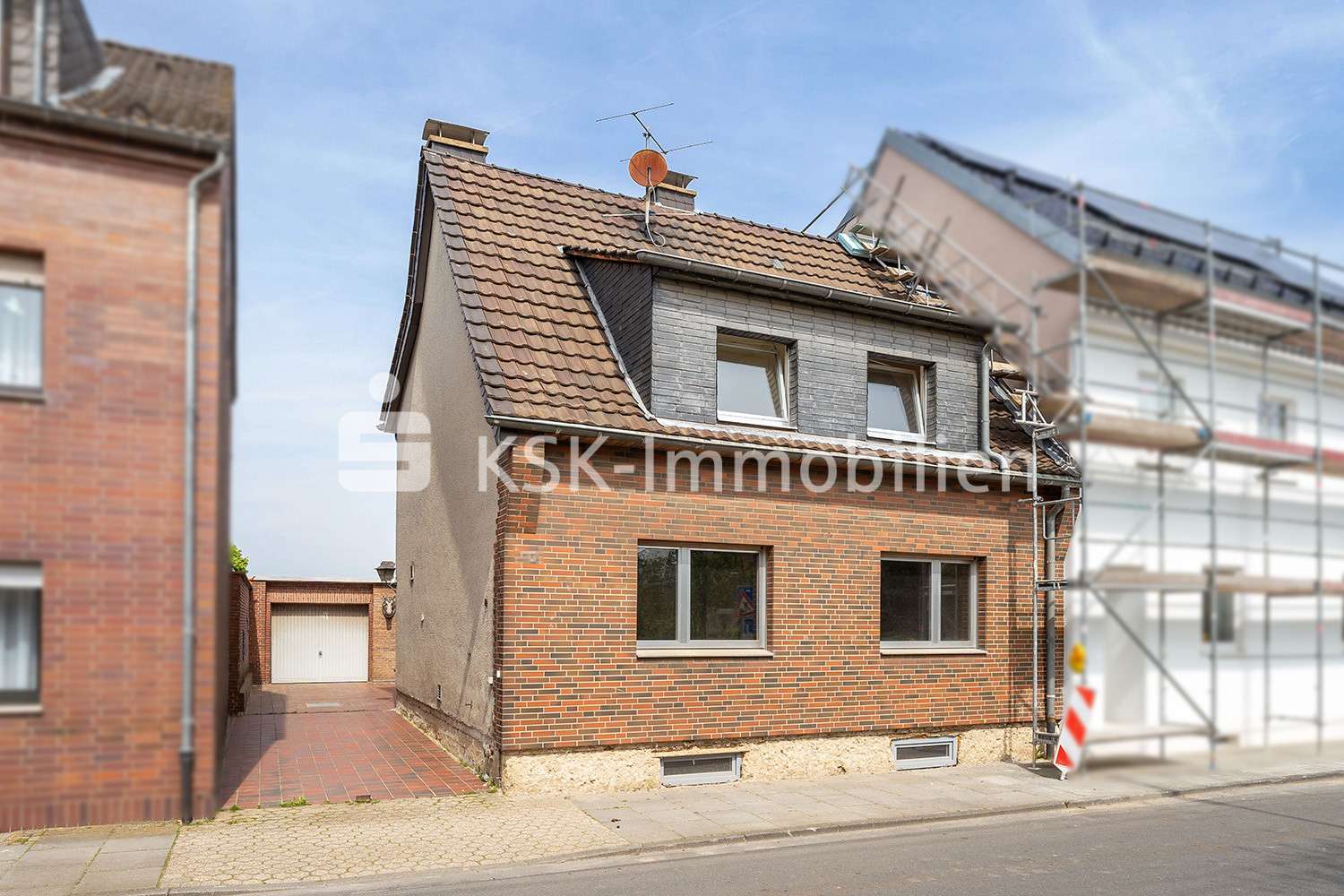 117359 Aussenansicht - Einfamilienhaus in 50374 Erftstadt / Blessem mit 163m² günstig kaufen