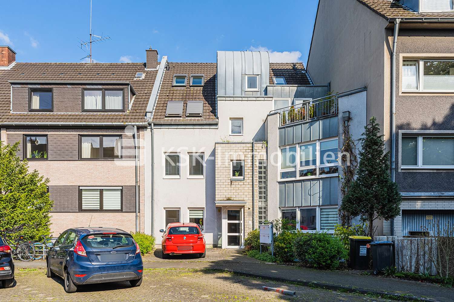 118301 Außenansicht - Etagenwohnung in 50735 Köln mit 92m² günstig kaufen