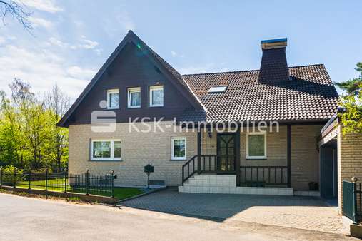 105361 Außenansicht  - Einfamilienhaus in 53332 Bornheim mit 189m² günstig kaufen