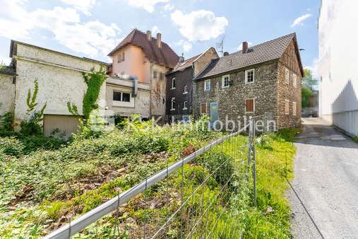 112651 Rückseite Häuser - Grundstück in 51465 Bergisch Gladbach mit 1387m² kaufen