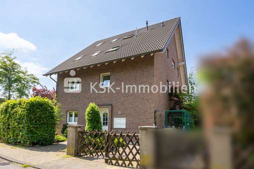 116738 Außenansicht - Mehrfamilienhaus in 53842 Troisdorf / Spich mit 218m² kaufen