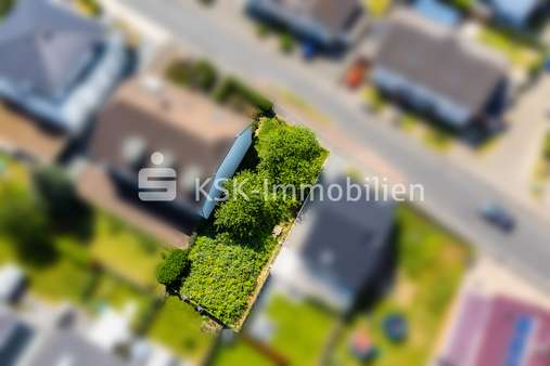 119200 Drohnenbild  - Grundstück in 53859 Niederkassel / Rheidt mit 323m² kaufen