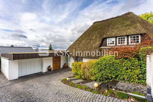 108132 Außenansicht - Einfamilienhaus in 53721 Siegburg mit 314m² kaufen