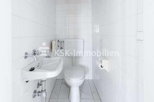 117024 Gäste WC - Mehrfamilienhaus in 50735 Köln / Riehl mit 920m² als Kapitalanlage kaufen