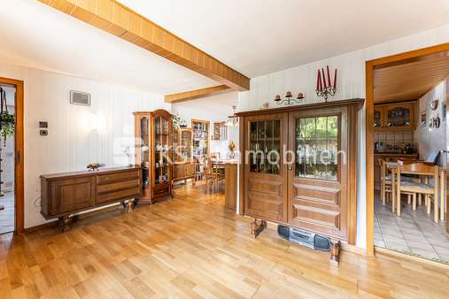 116295 Wohn- und Esszimmer  - Einfamilienhaus in 50374 Erftstadt / Köttingen mit 110m² kaufen