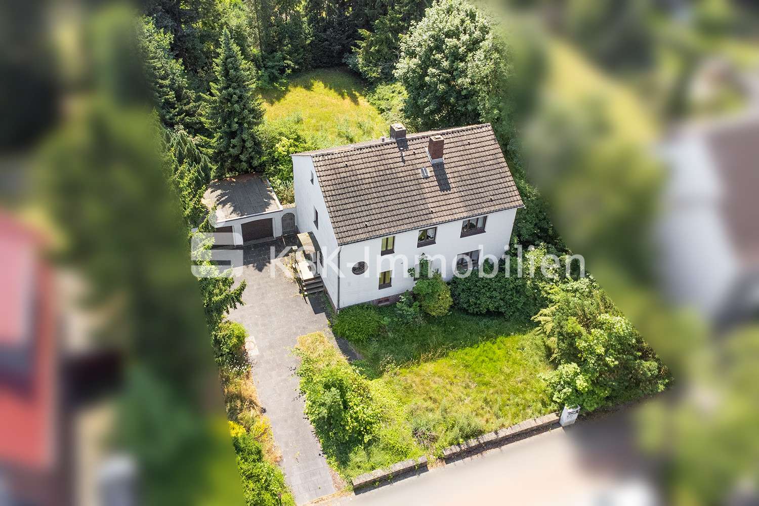109214 Drohnenaufnahme  - Zweifamilienhaus in 50354 Hürth mit 150m² kaufen