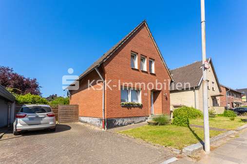 104459 Außenansicht - Einfamilienhaus in 50127 Bergheim mit 92m² kaufen
