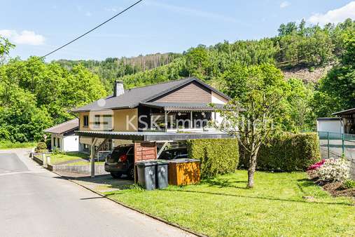108775 Seitenansicht  - Einfamilienhaus in 51597 Morsbach mit 165m² kaufen